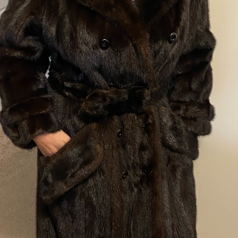 Womens 3/4 length Mink coat with 2 deep front pockets and fur belt